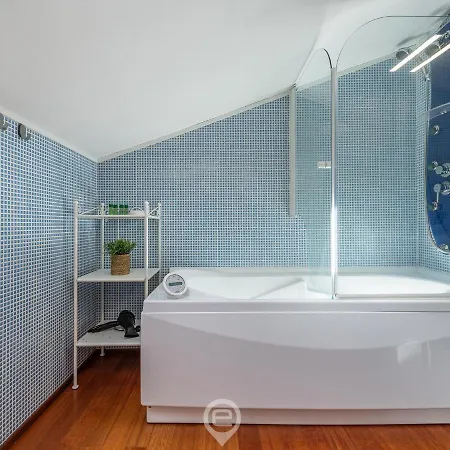 Favonio 67 - Private Solarium In The كالياري